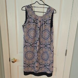 DR2 Navy and Peach Medallion Sleeveless Shift Dress